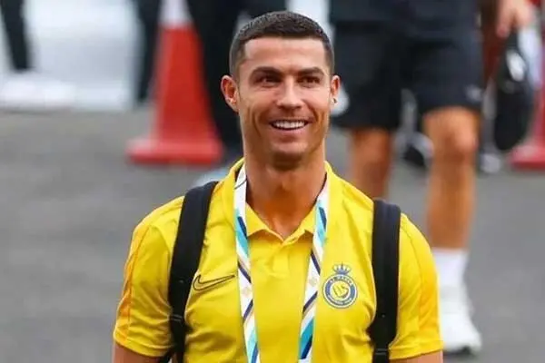 کریستیانو رونالدو هشتمین توپ طلای لیونل مسی را مسخره کرد | ایموجی خنده