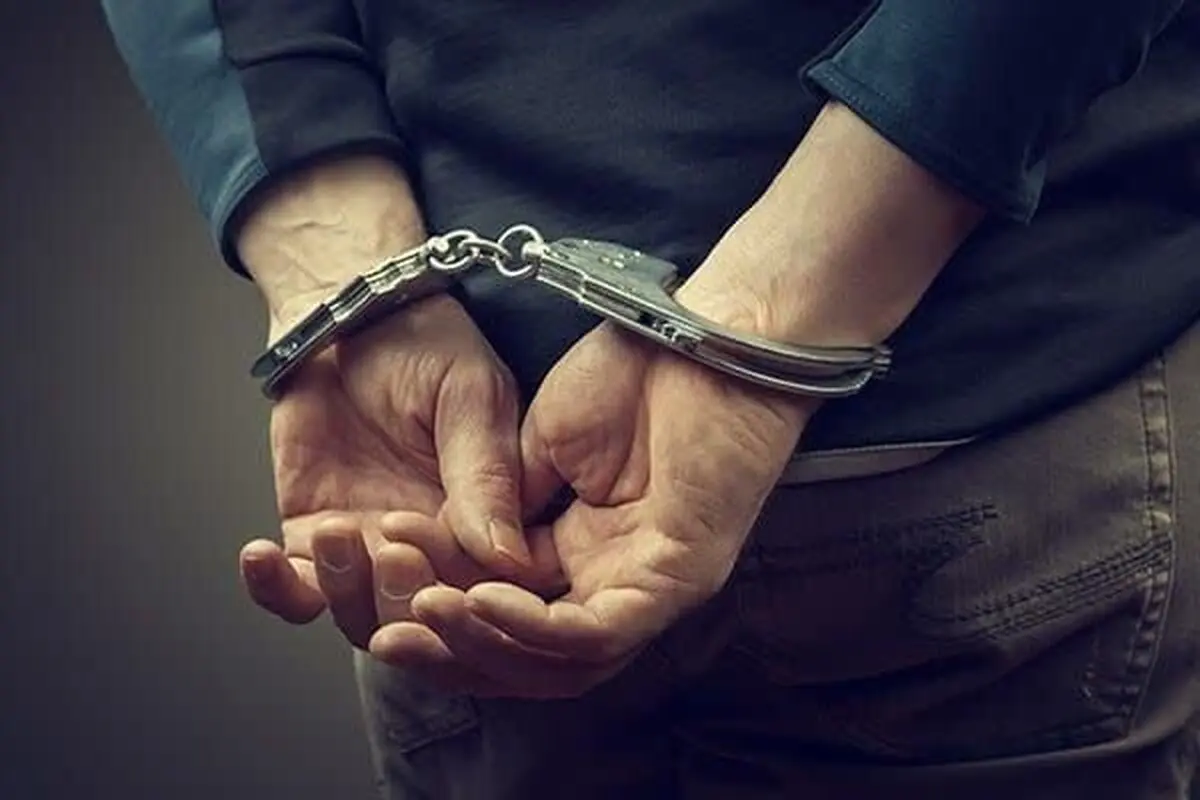 اوباش خاک سفید زمین گیر شدند
