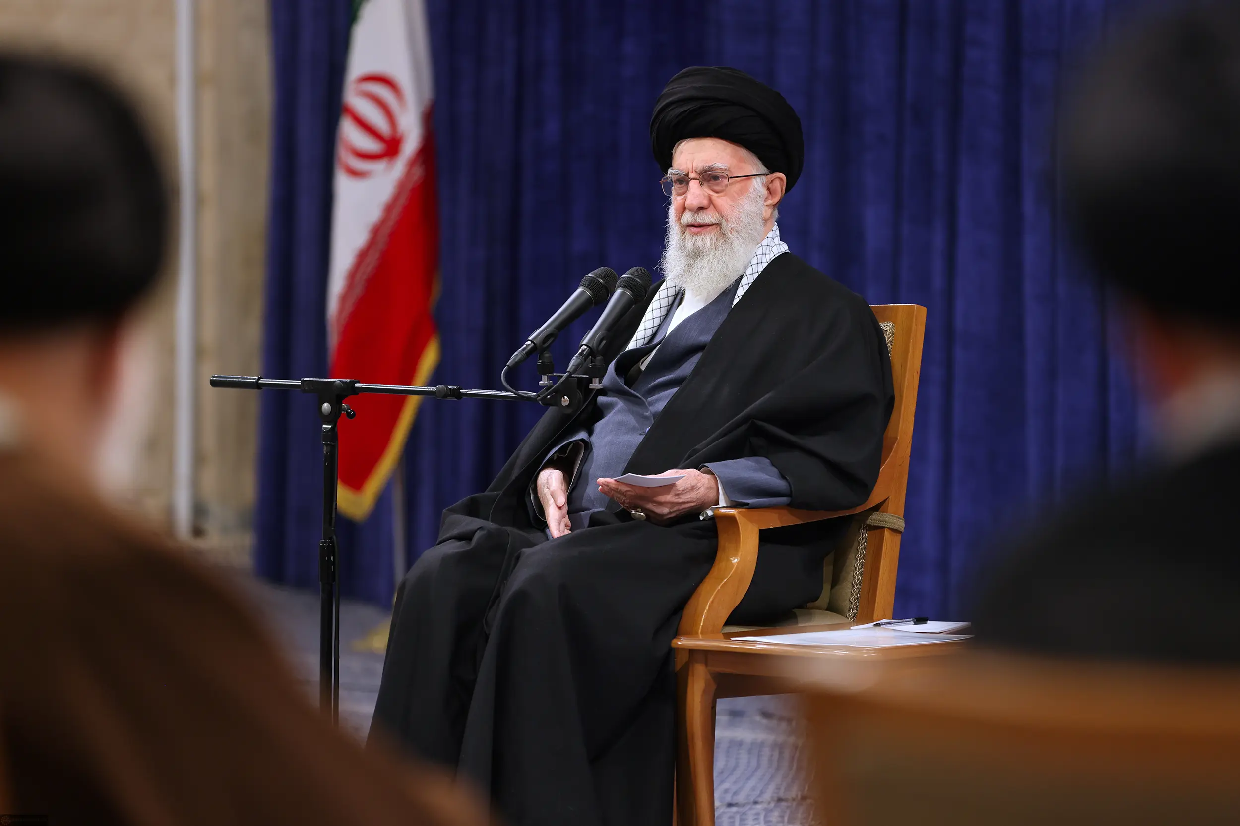 رهبر انقلاب: قاری‌ها از اداهای برخی قاری‌های خارجی تقلید نکنند

