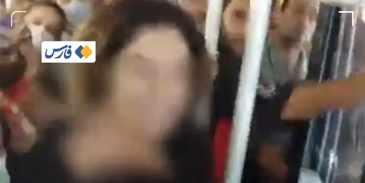 توهین عجیب  یک مسئول امر به معروف در حاشیه دعوا بر سر حجاب در اتوبوس