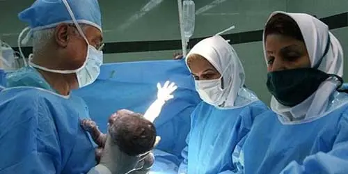 کمپین برای ممنوعیت حضور پزشک آقا در اتاق عمل زنان و زایمان 