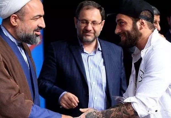 دفاع حمید رسایی درباره ماجرای تقدیر از «امیر تتلو» در سال ۹۶ +  عکس
