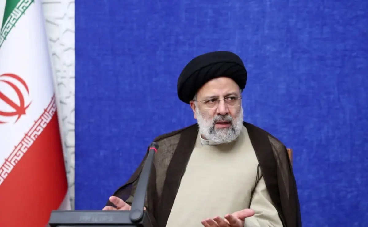 رئیسی : وزرا مراقب اطرافیان خود باشند 