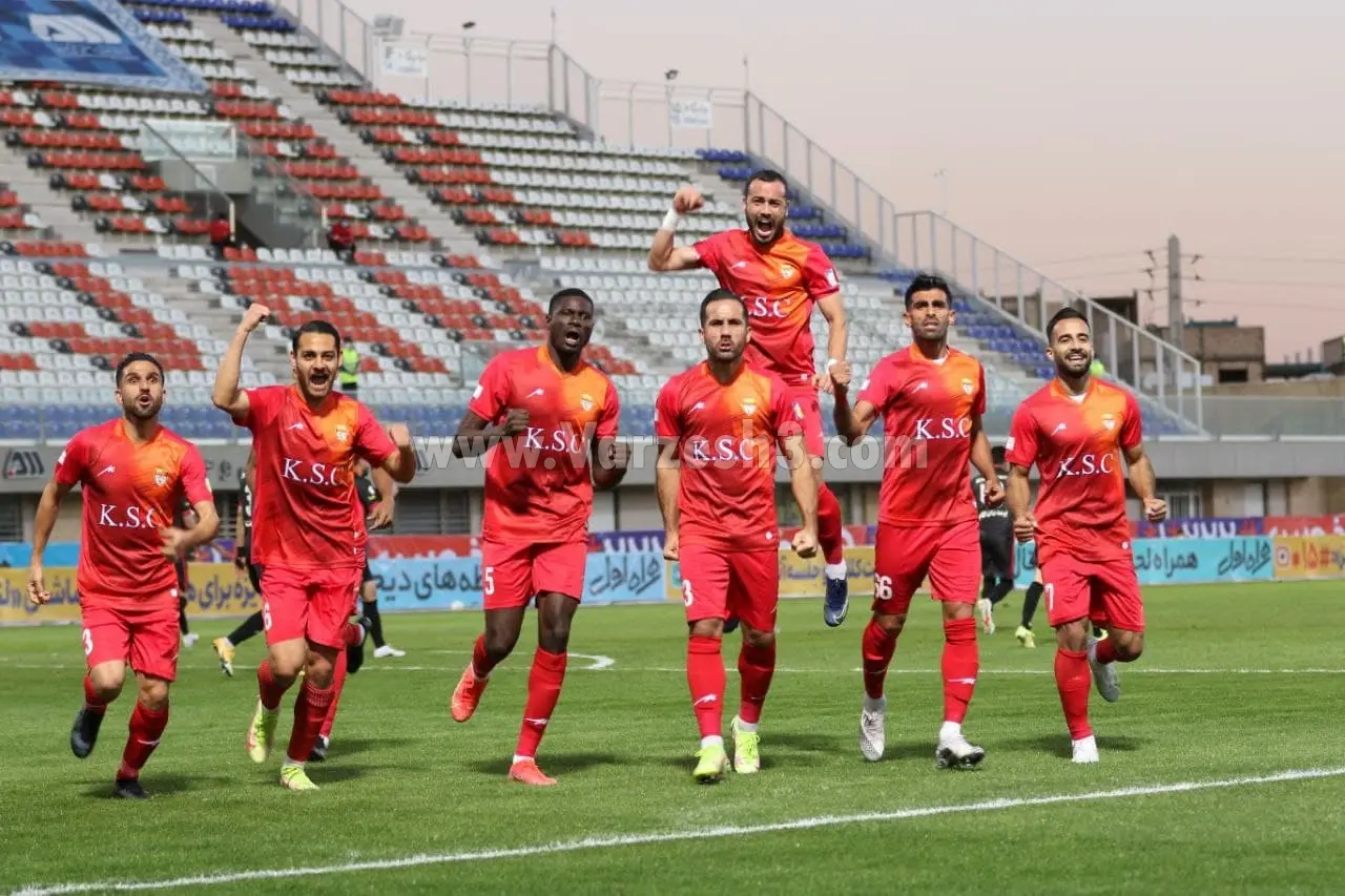 این باریکن از فولاد جدا شد