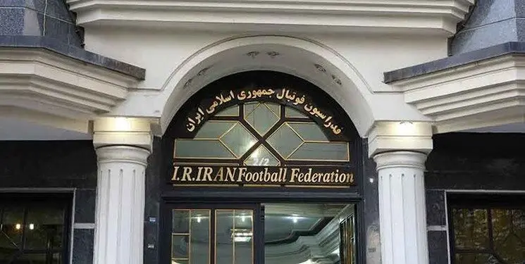 اظهارات تکان‌دهنده  در مورد رشوه در  فوتبال ؛
پیشنهاد دادند 100 میلیون بگیریم و ببازیم