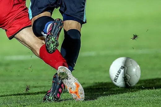جدول لیگ برتر تا پایان هفته هجدهم /پرسپولیس دست بردار استقلال نیست