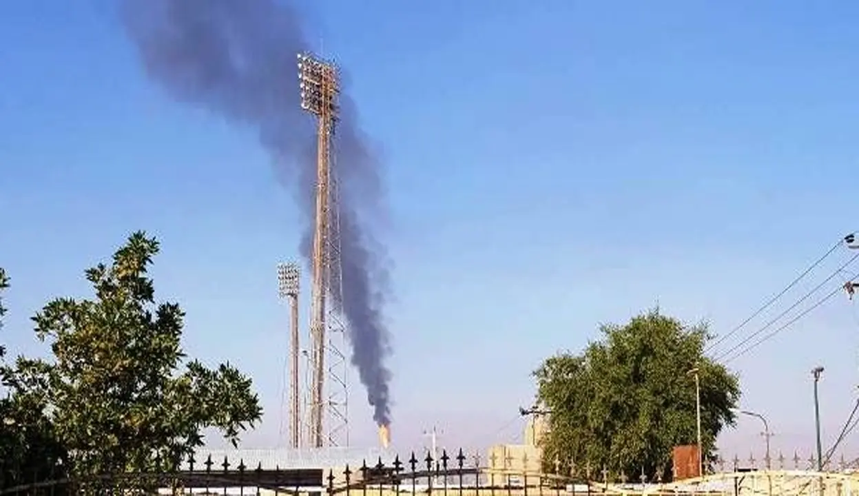 علت مشاهده دود سیاه در آسمان آبادان چه بود؟