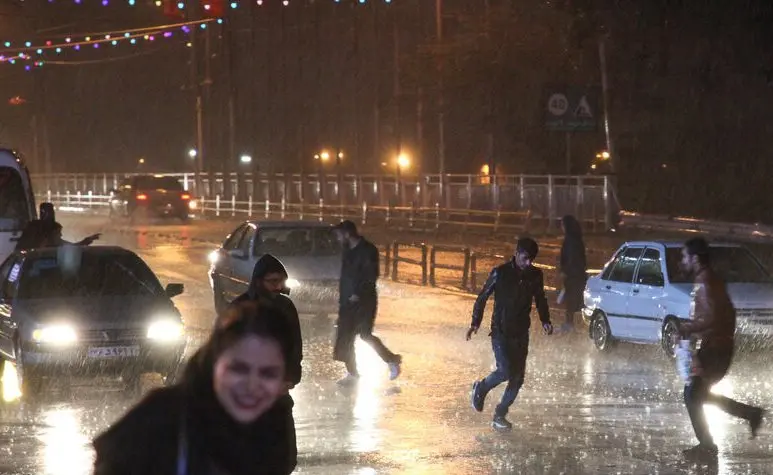 اهواز زیر آب رفت/ببینید
