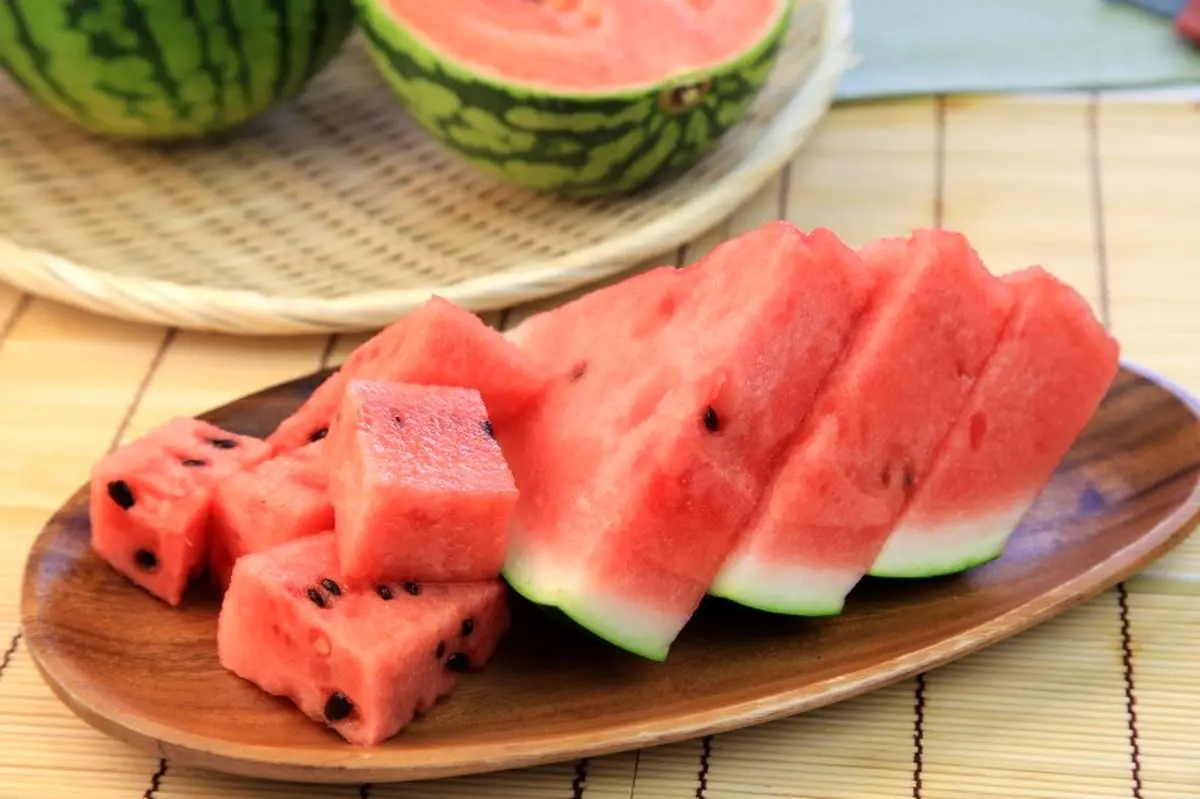 هسته این میوه ها خوردنی است + فواید