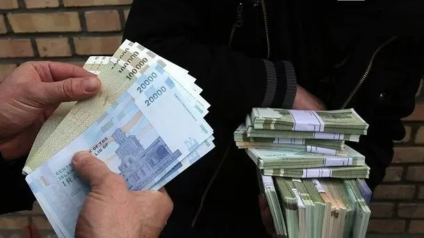 کاسبی با پول نو برای عیدی؛ ۸ میلیون بده ۷ میلیون بگیر!
