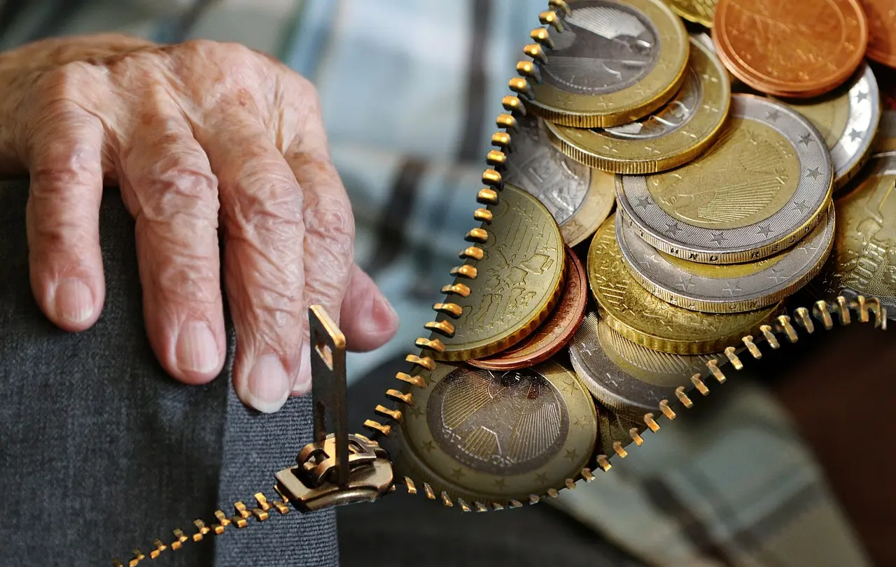 اتفاق جدید در  فیش حقوقی اردیبهشت ۱۴۰۴ افزایش حقوق بازنشستگان منتفی شد؟

