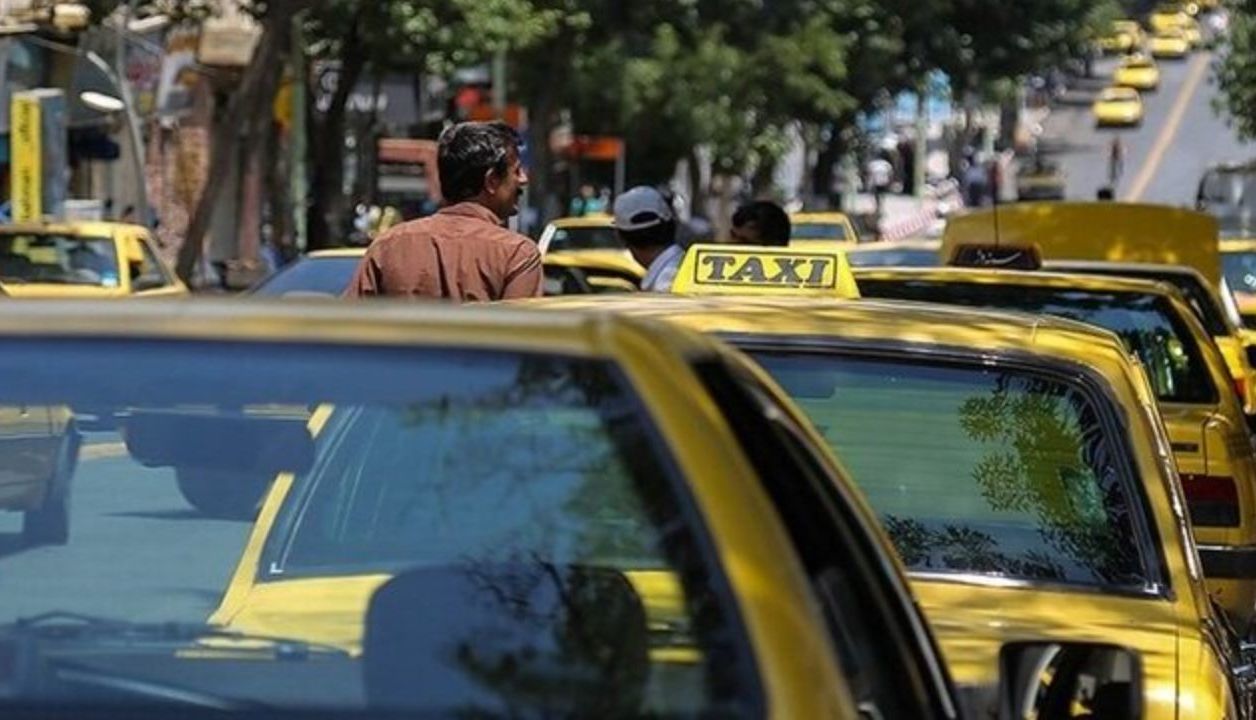 خبر خوش برای تاکسیران‌ها | آغاز ثبت نام بیمه تکمیلی رانندگان تاکسی 
