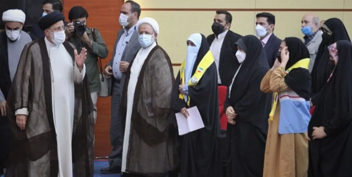رئیسی: اینکه  برای مادران و همسران ساعت کار شبانه بگذاریم قابل قبول نیست 