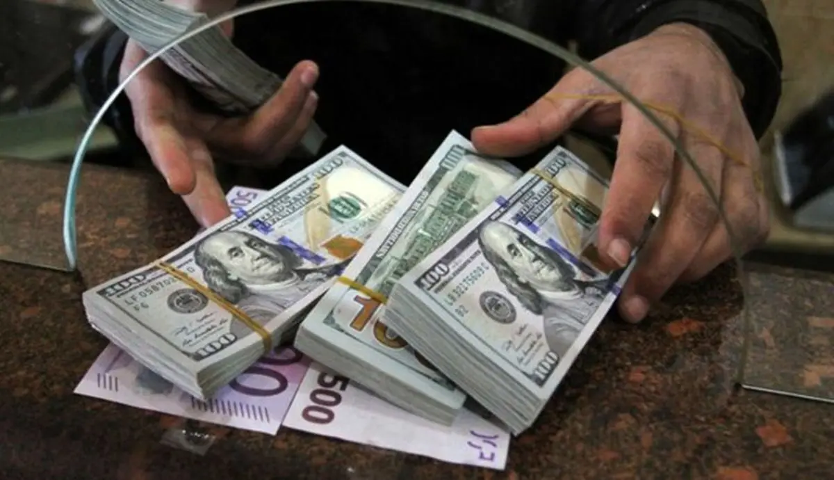 دلار 100 هزار  تومانی رسید، قیمت دلار در بازار آزاد امروز