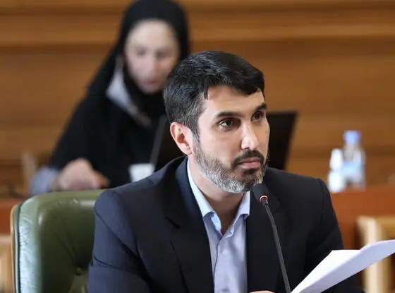 انتصاب داماد محسن رضایی به ریاست بانک شهر فامیلی نیست 