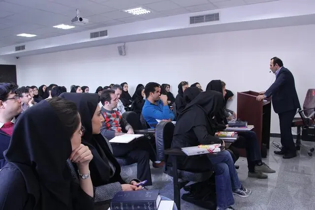 ثبت‌نام بیمه موبایل و لپ‌تاپ دانشجویان آغاز شد