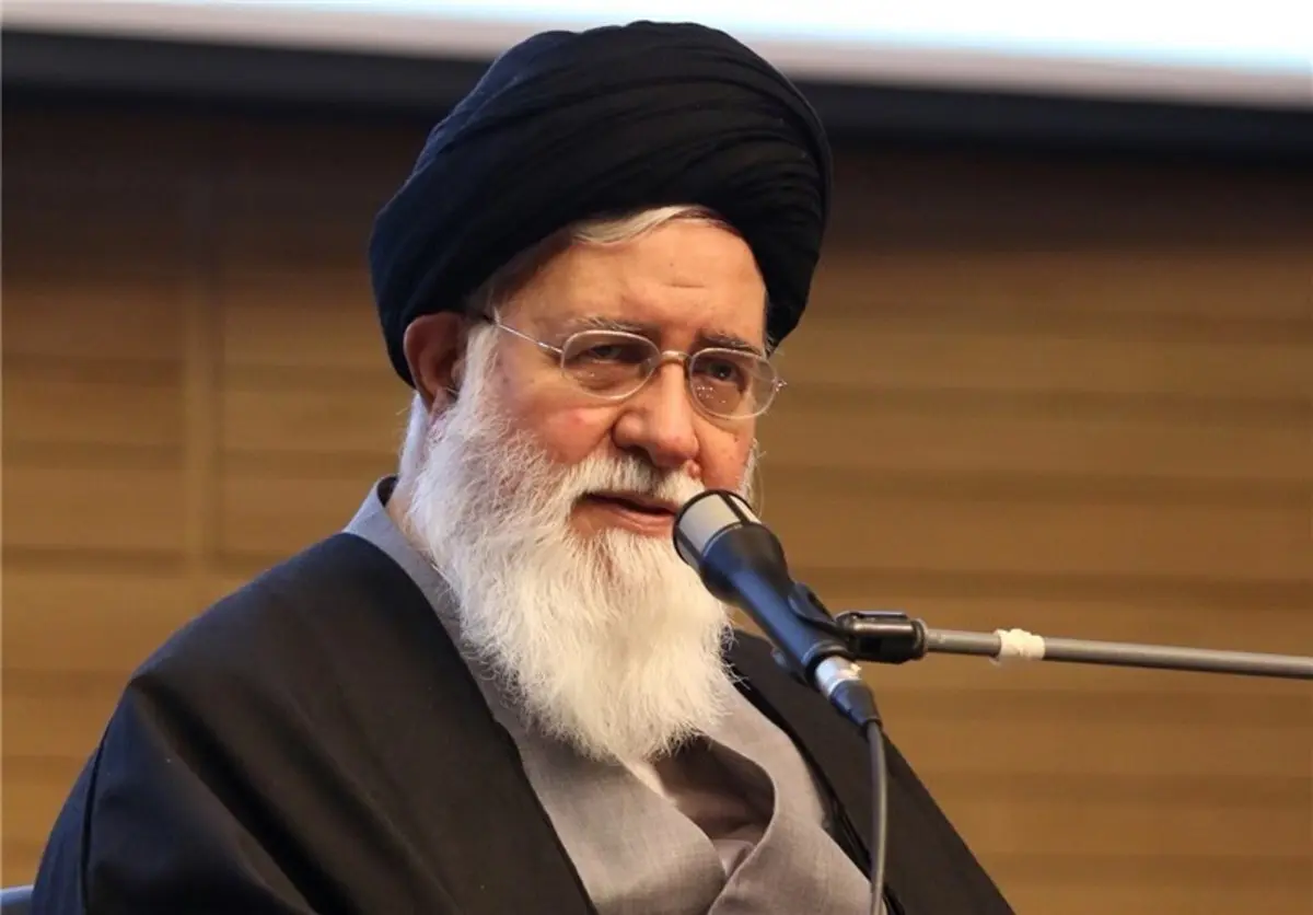 ادعای اشتری درباره تخلف واگذاری موقوفات گوهرشاد به آیت الله علم الهدی
