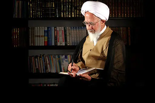  ما هرگز در را به روی خود نمی بندیم، ما با کسی قهر نیستیم و با همه کشورها تعامل می کنیم