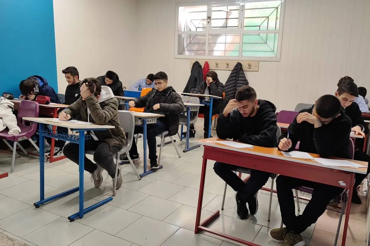 در مدارس چه می‌گذرد؟ ماجرای تکرار اتفاقات ترسناک دهه 60 در مدارس

