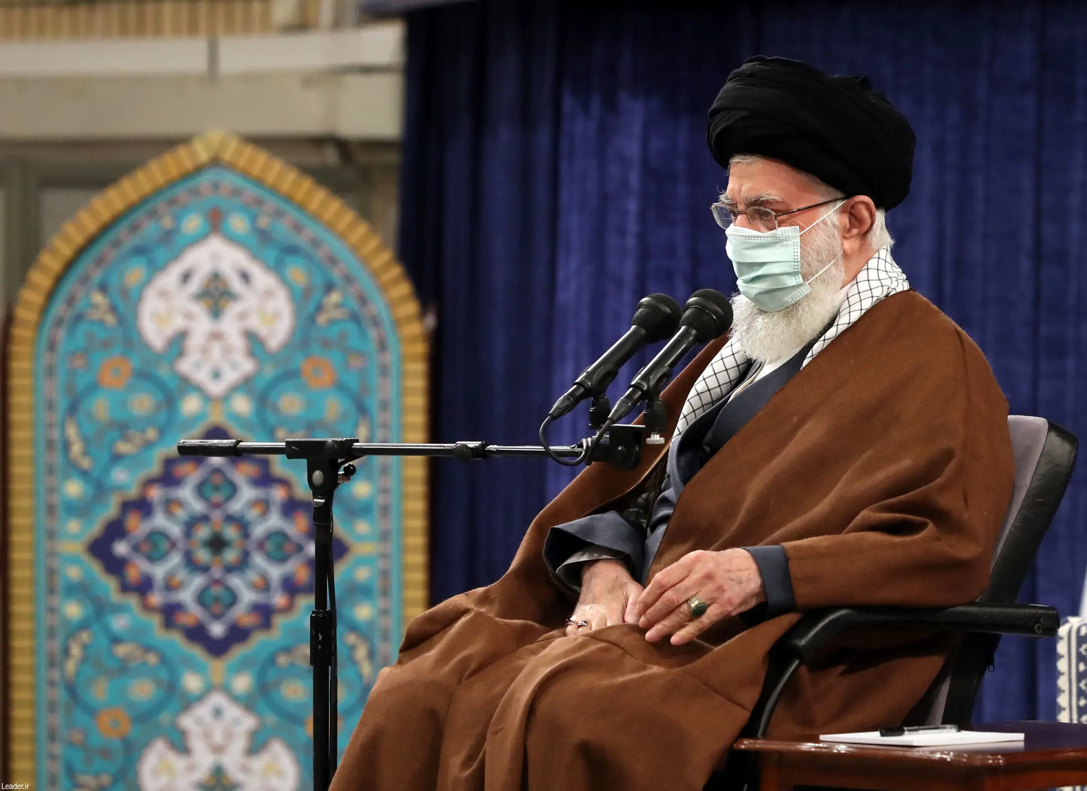 اگر حقایق را روایت نکنید
دشمن با دروغ و تحریف جای ظالم و مظلوم را عوض می‌کند
