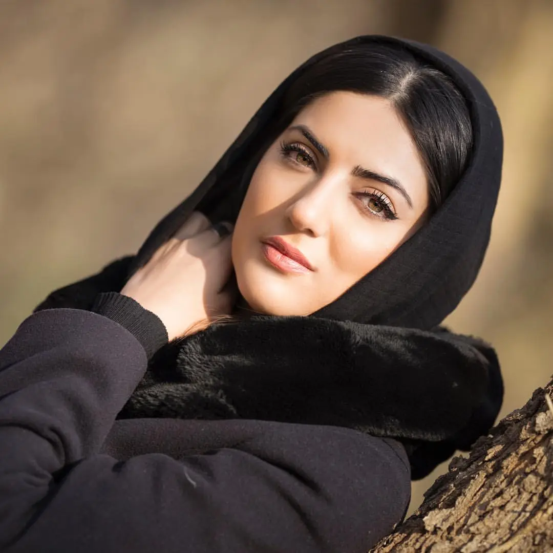 تیک و تاک بهرنگ علوی با هلیا امامی | هلیا امامی داغ شد