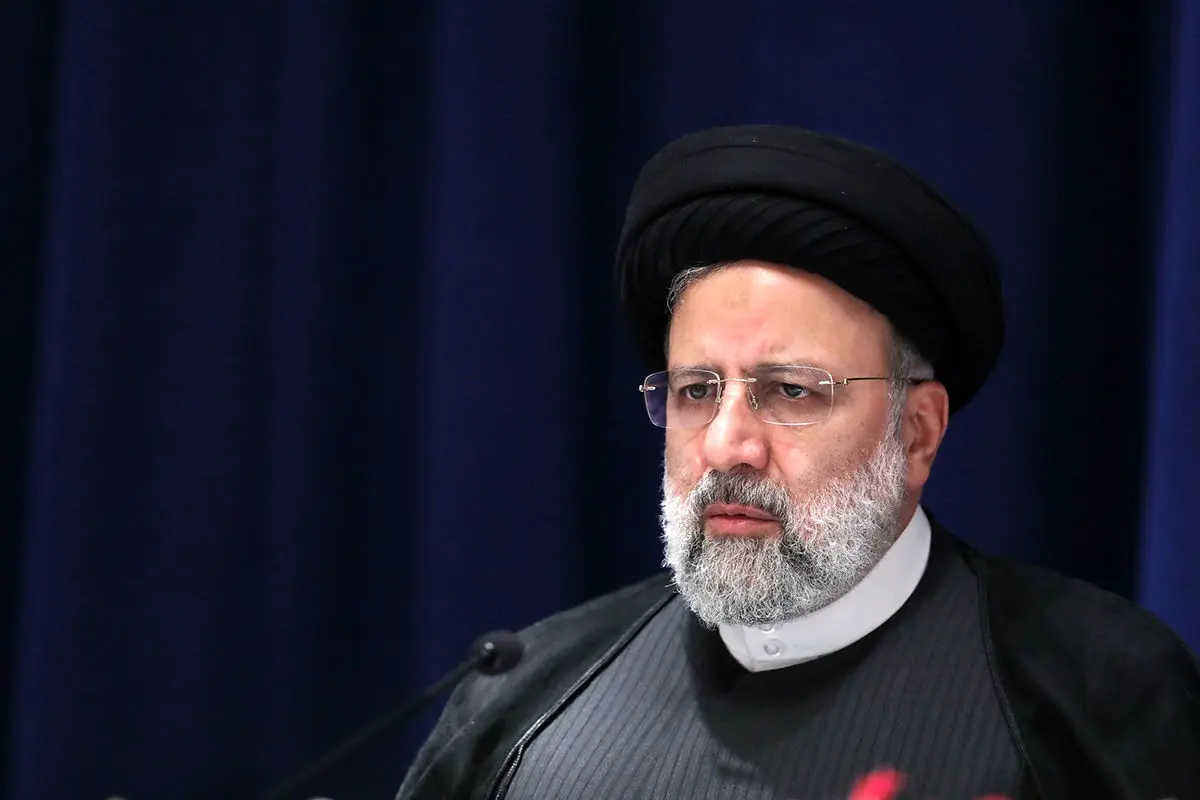 کنایه سنگین یک روزنامه به رئیسی درباره گشت ارشاد