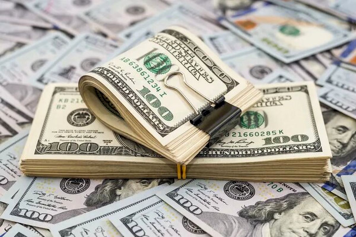 قیمت ارز امروز دوشنبه ۳۱ شهریور / دلار ۳ هزار تومان گران شد