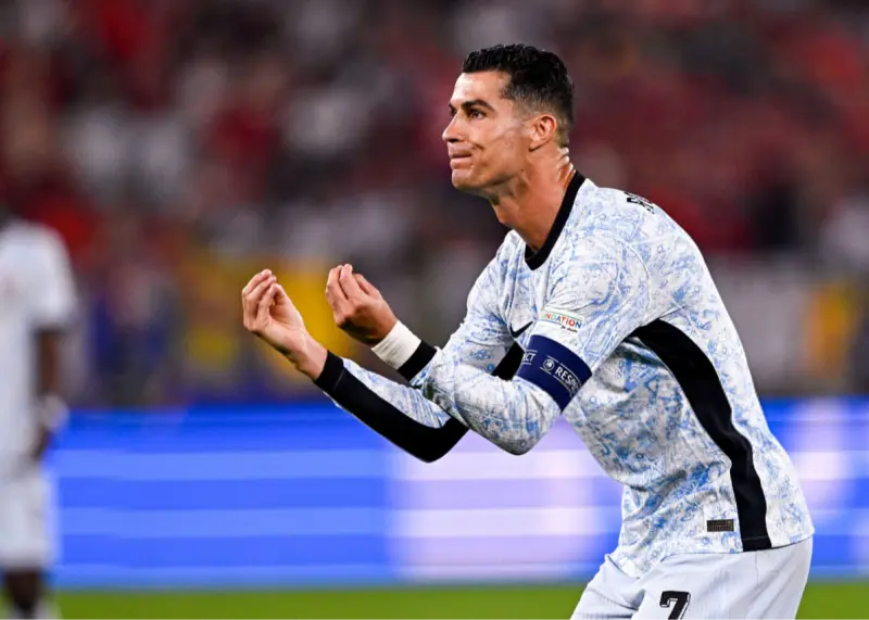 رونالدو رکوردار اینستاگرام با یک میلیارد فالوور!