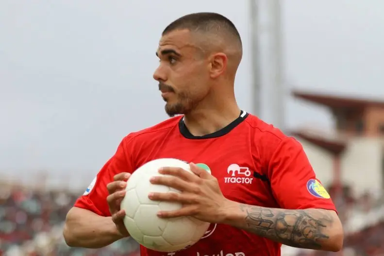 پرسپولیسی ها به دنبال سیدن به آلوز و جلالی

