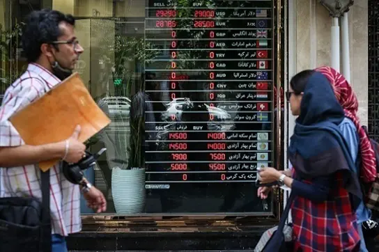 رفت و برگشت دلار 

