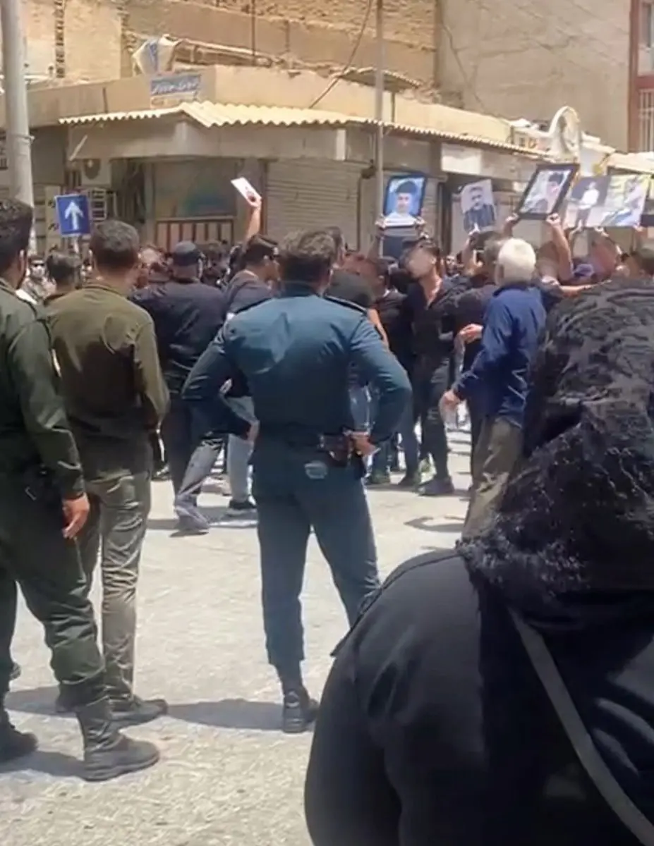 تجمع خانواده های دادخواه و داغدار  آبادان در سالگرد متروپل