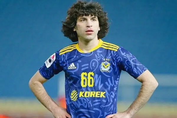 ستاره استقلال از آبی پوشان جدا شد


