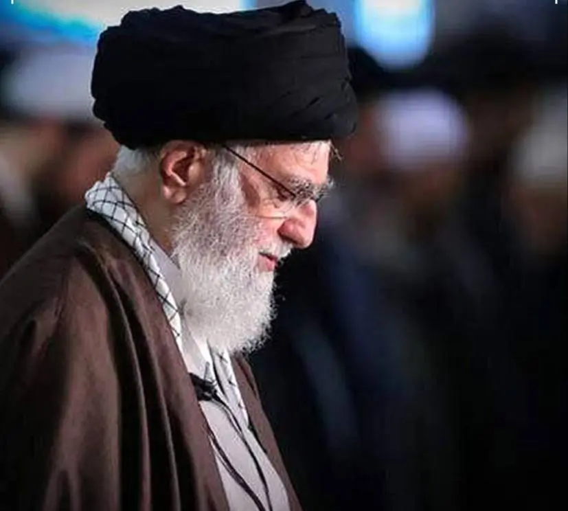 ویدئو/ گفتگوی رهبر انقلاب باپسران و خانواده اسماعیل هنیه
