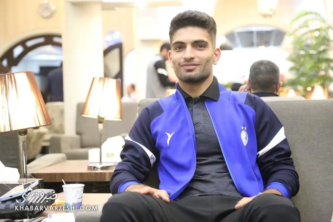 مشکل قرارداد یک میلیاردی بازیکن استقلال حل نشد!

