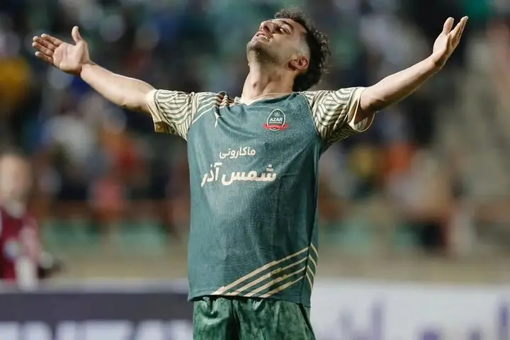 اولین بمب پرسپولیس ترکید