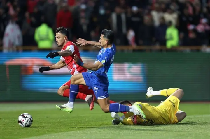 زور استقلال بحران‌زده به پرسپولیس نرسید؛ قرمزها پیروز میدان شدند