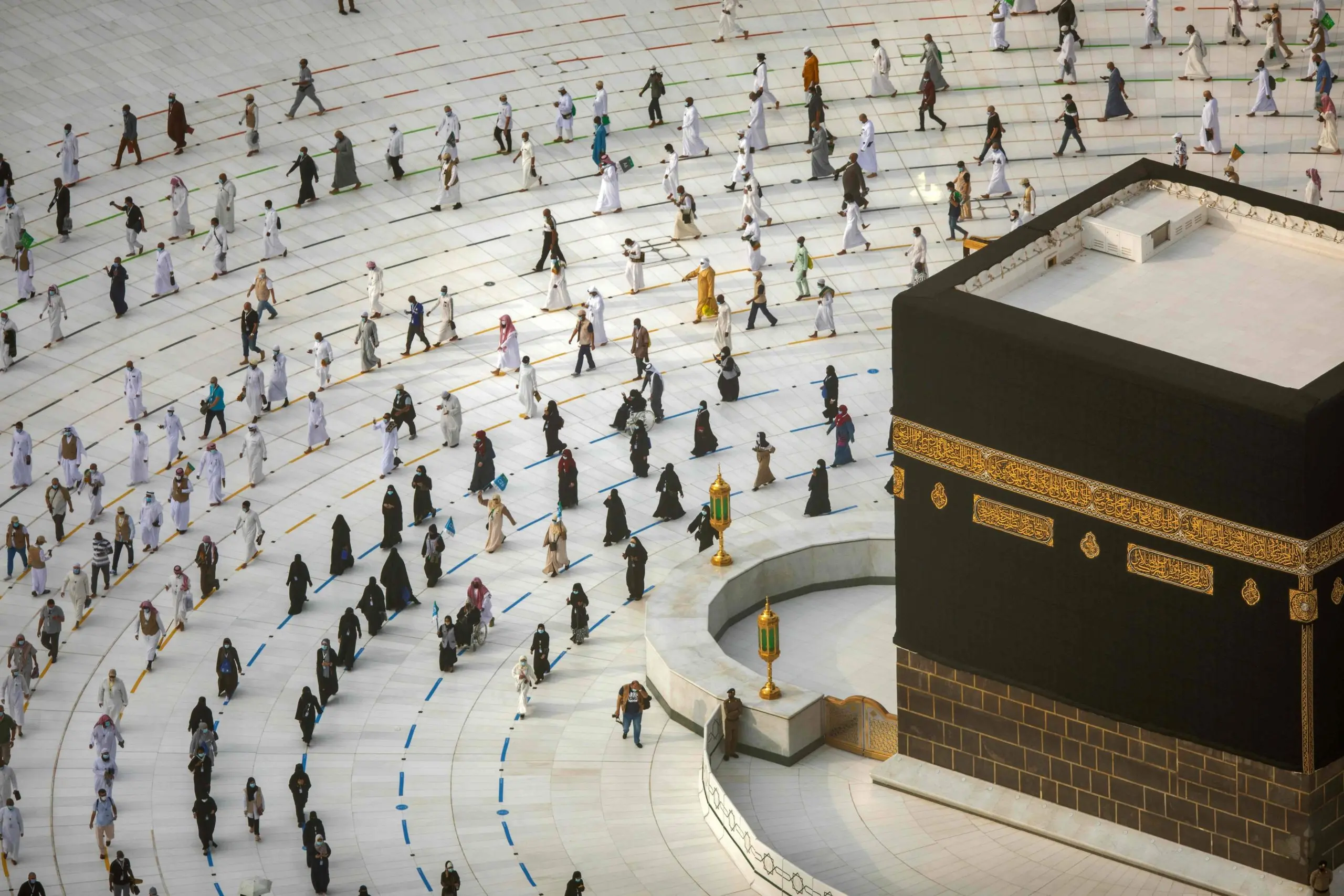 حج عمره چند میلیون تومان هزینه دارد؟