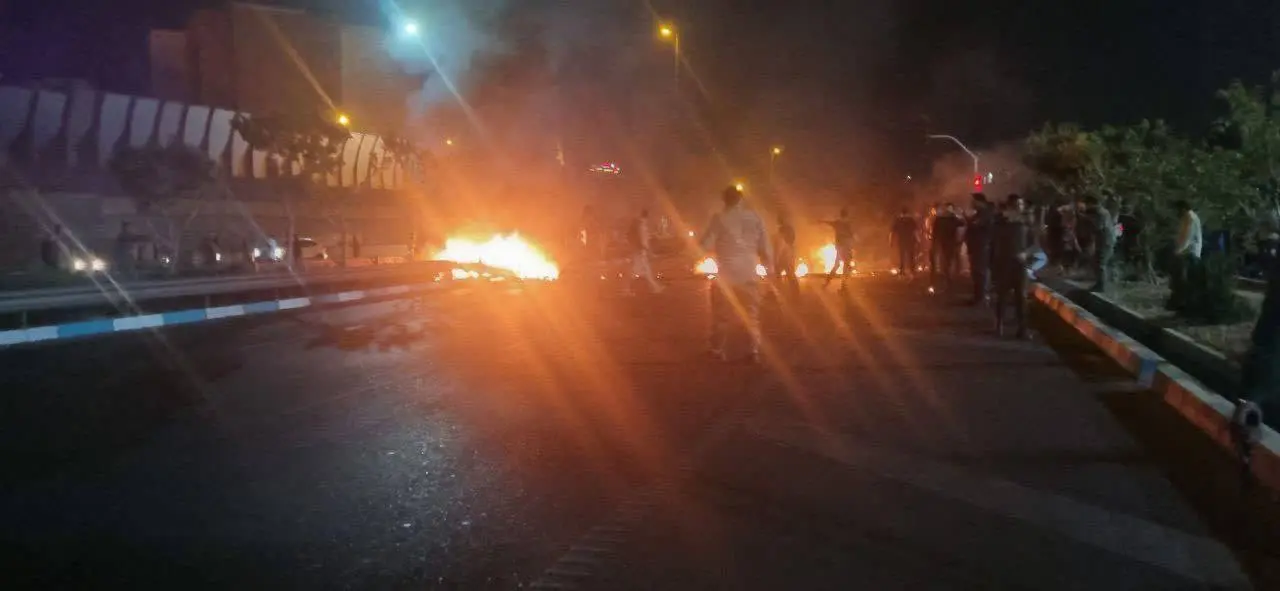 ویدیویی از
انهدام پهپاد هرمس اسراییل در آسمان تهران+عکس