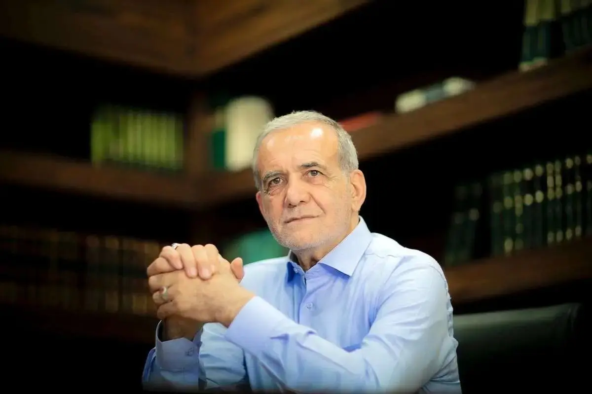 نظر مسعود پزشکیان درباره رهبری
