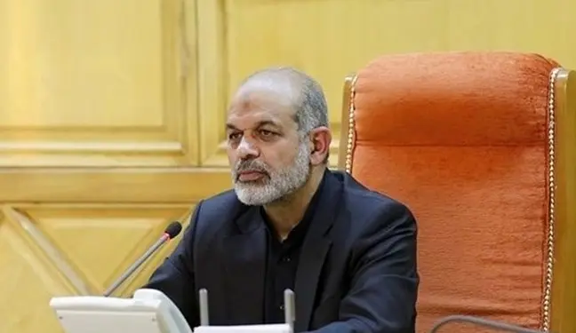 وزیر کشور: باید کمربندها را محکم ببندیم