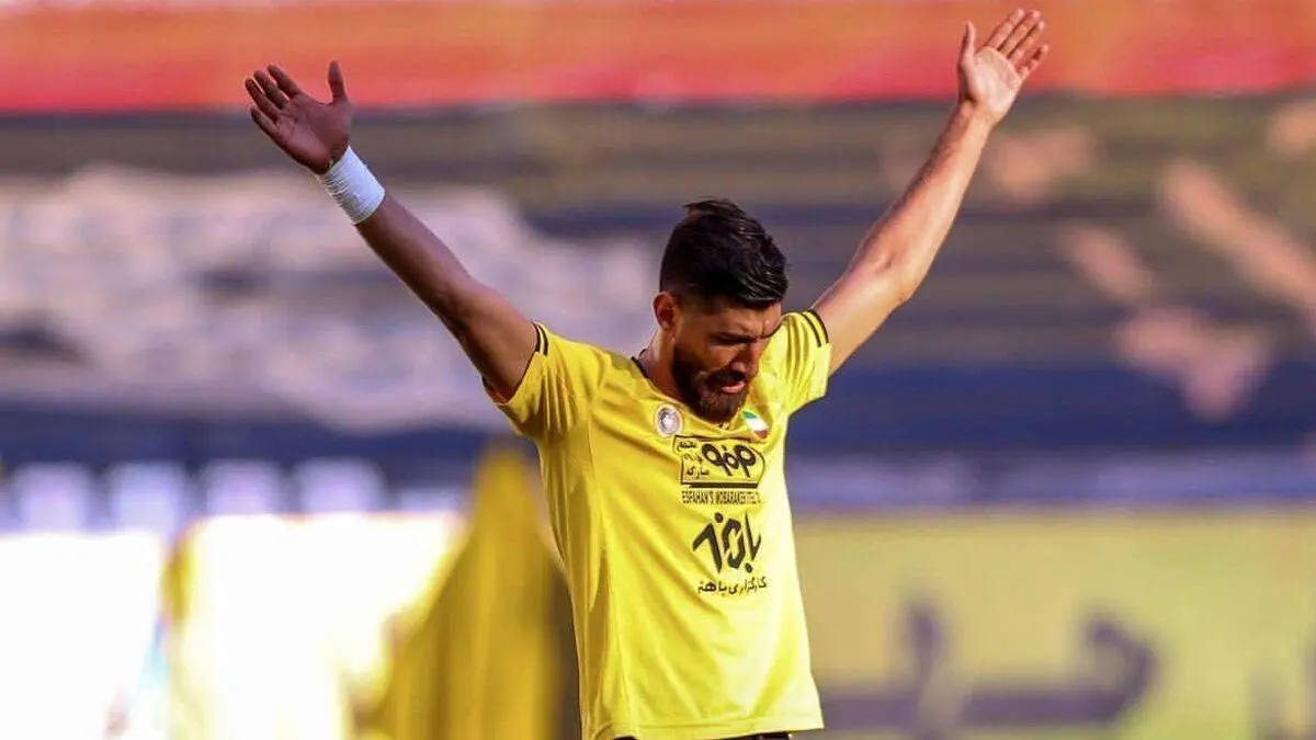 مهاجم محبوب یحیی گل‌محمدی در راه تهران!هواداران پرسپولیس سورپرایز می شوند