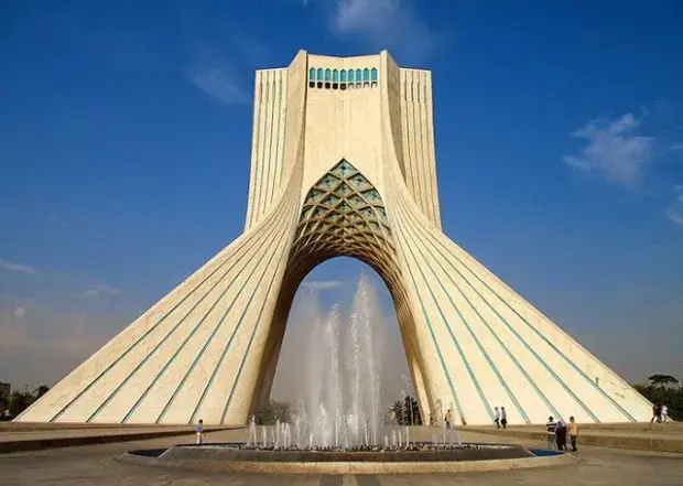 برج آزادی چگونه ساخته شد؟ماجرای طراحی این برج توسط حسین امانت + ویدیو