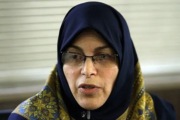 مشهد را به نماد تحجر تبدیل کرده‌اند
