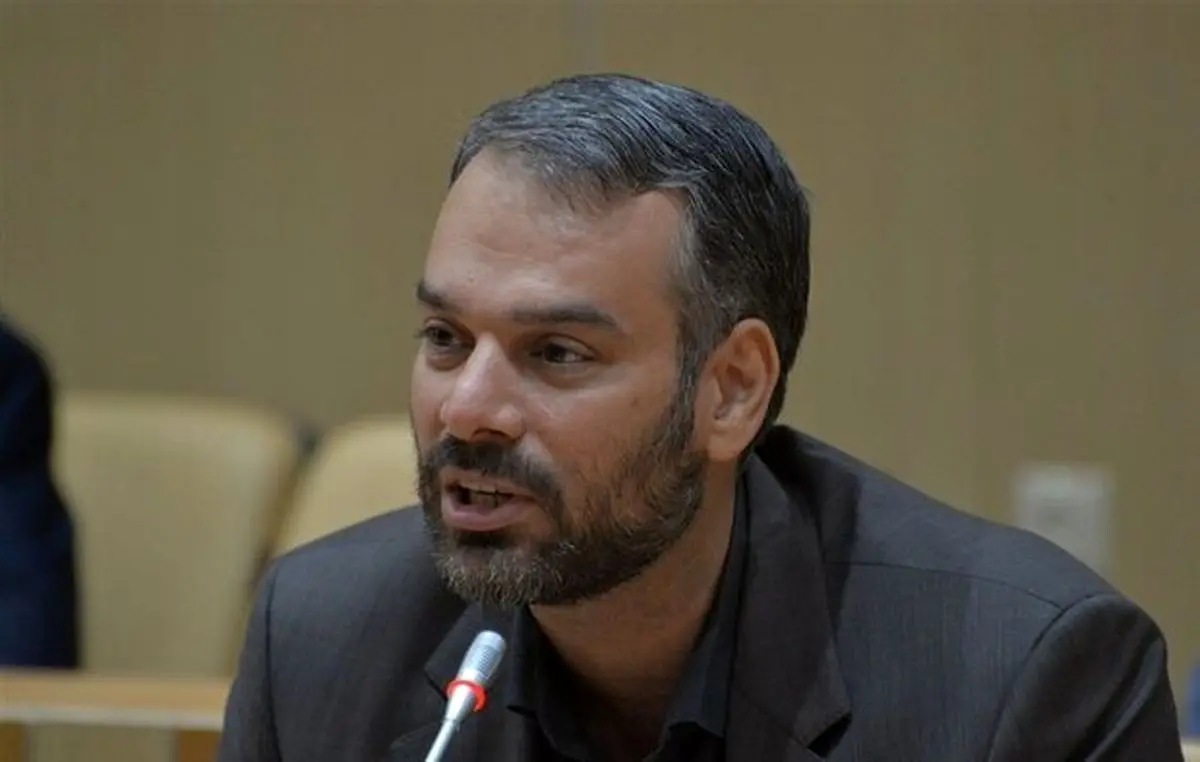 نماینده مجلس خطاب به وزیر صمت: لاتاری خودرو راه انداختی/ در چند روز ارزانترین خودروی داخلی 30میلیون گران شد