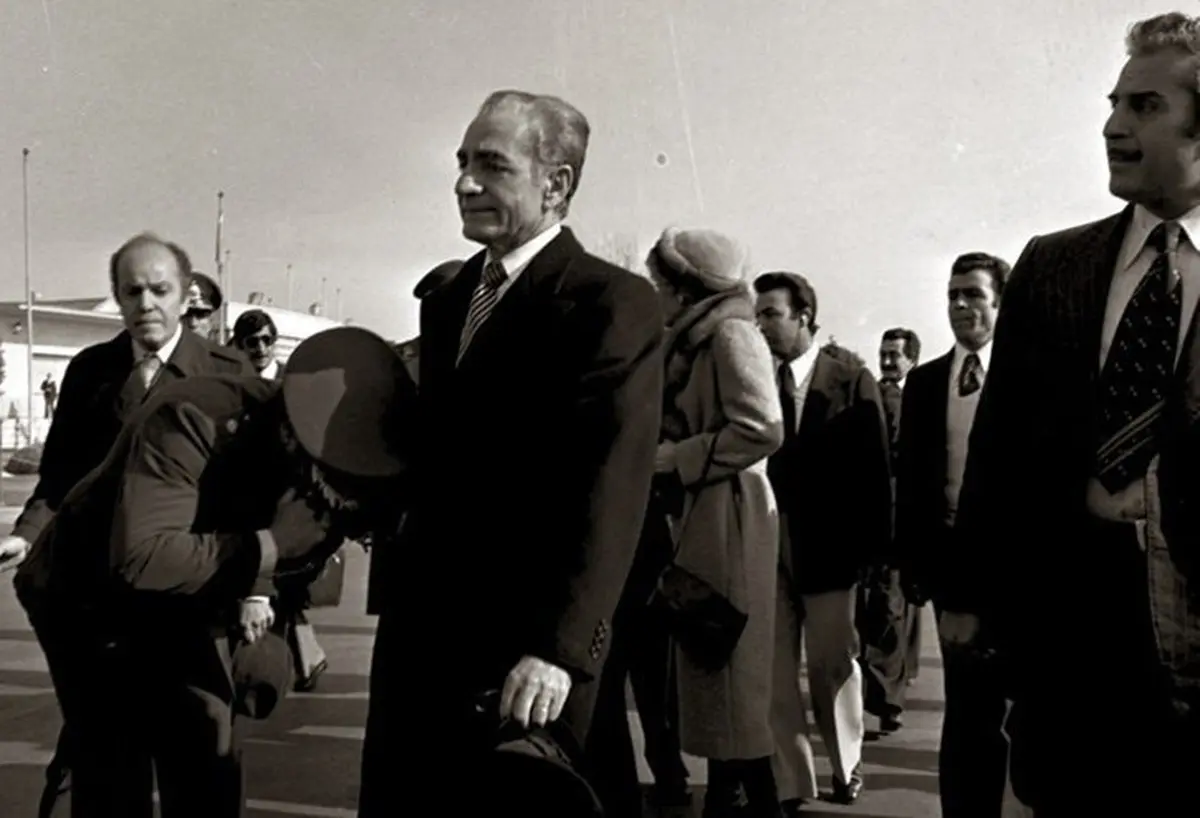 خواستگاری ناکام شاه از دختر یکی از علمای بزرگ

