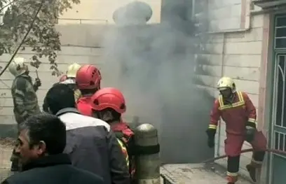 آتش‌سوزی مهیب در نمایشگاه خودرو تبریز |  یک زن و ۲ کودک جان باختند
