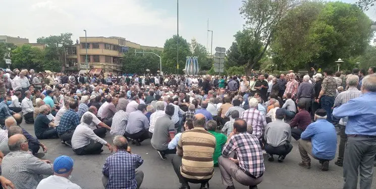 ناگفته های یک معاون وزیر از اعتراضات بازنشستگان 