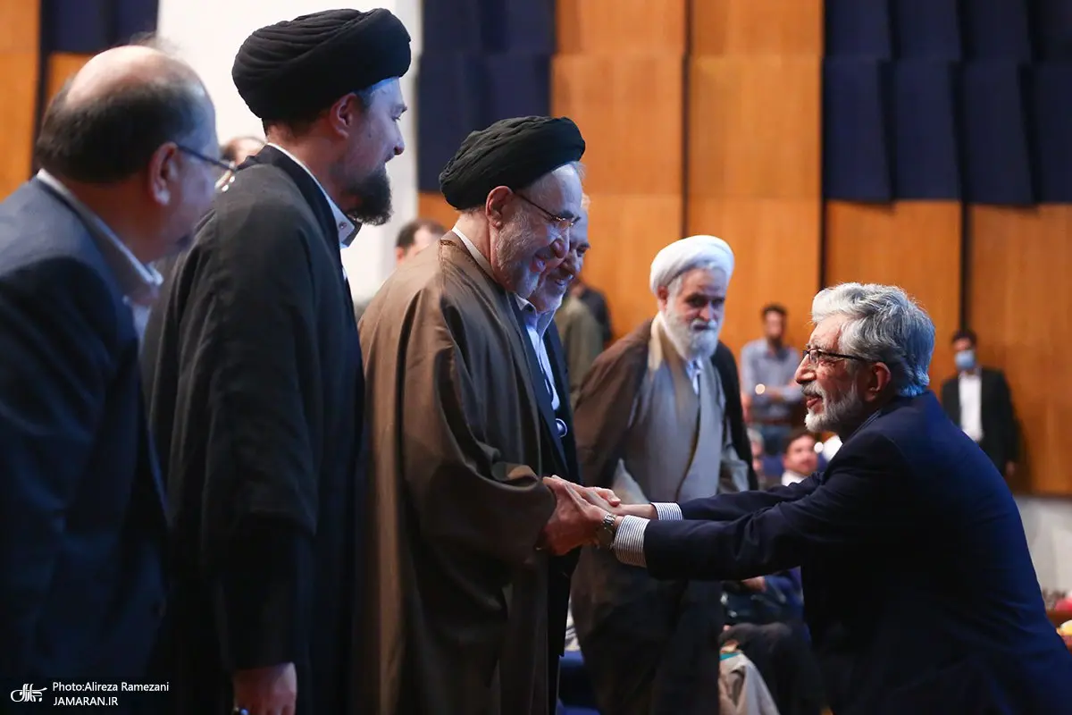 خوش و بش  سید محمد خاتمی و غلامعلی حدادعادل