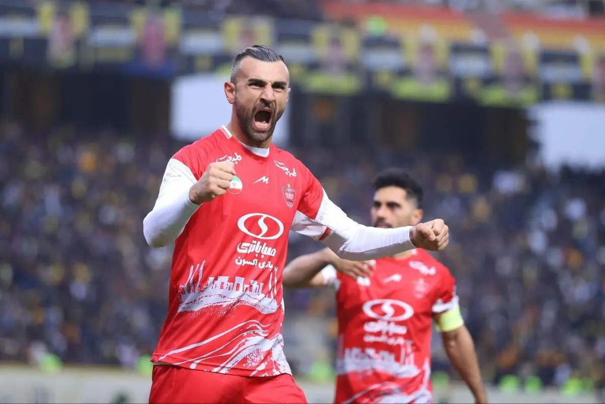 ویدئوی گل اول پرسپولیس به چادرملو توسط دورسون