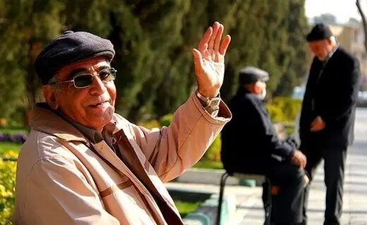 وعده‌ها و دستورهای بی نتیجه درباره  عیدی بازنشستگان / گلایه بازنشستگان